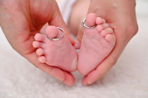 包生男孩正规公司孕妇开指是什么意思