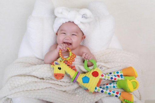 包生男孩正规公司宝宝得了荨麻疹 包生男孩正规公司宝宝得了荨麻疹